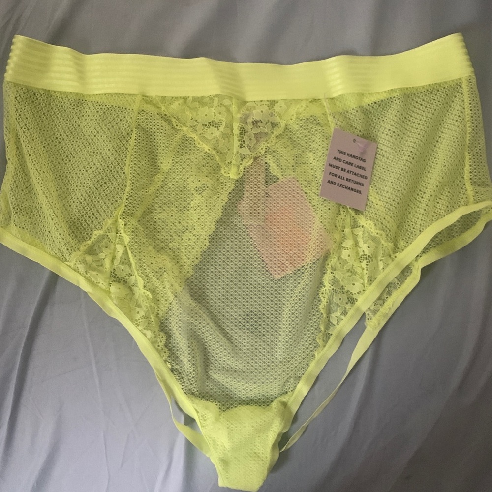 Open back savagexfenty undies